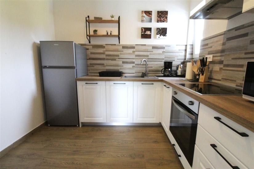 Apartment A1, for 5 persons