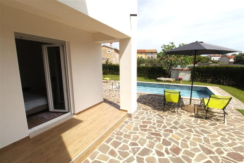 Apartment A1, for 5 persons