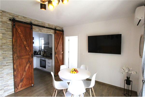 Apartment A1, for 5 persons