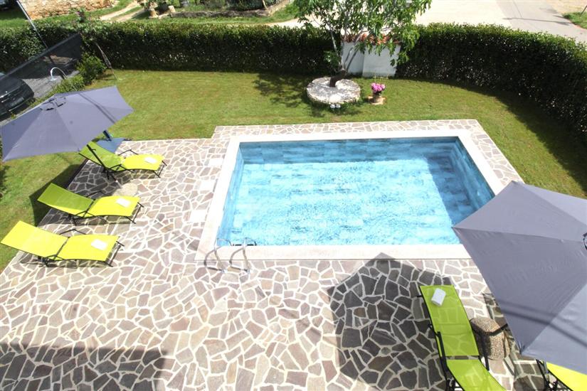 Apartment A1, for 5 persons