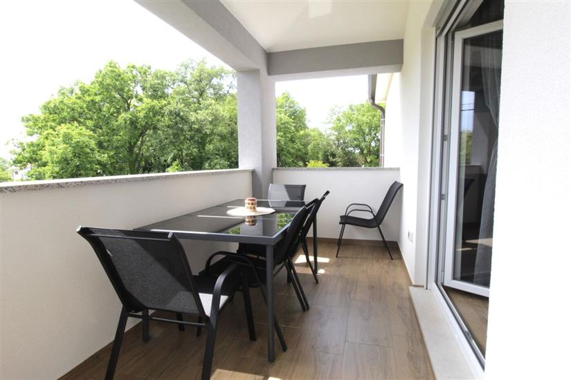 Apartment A1, for 5 persons