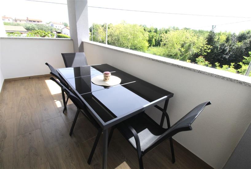 Apartment A1, for 5 persons