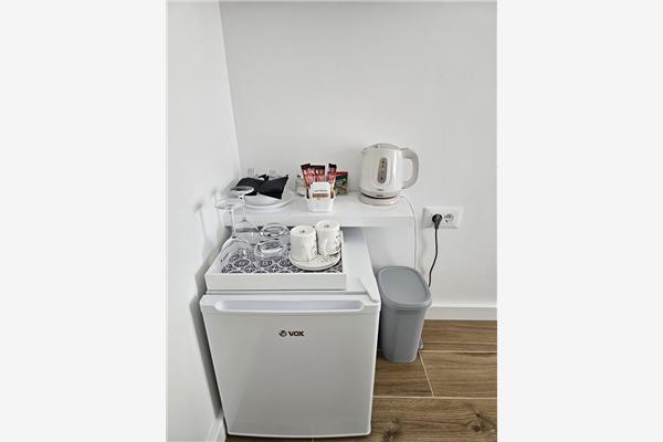 Room S1, for 2 persons