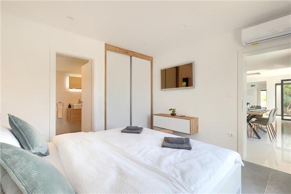 House K1, for 8 persons