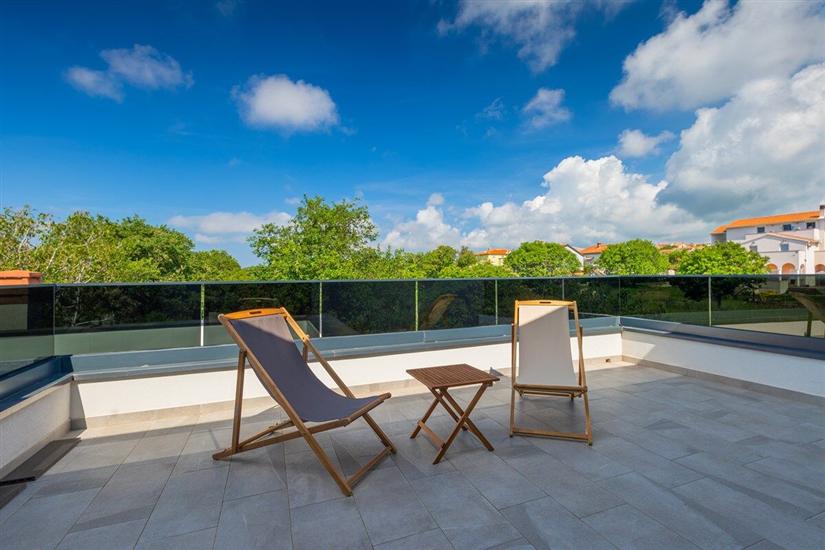 House K1, for 8 persons