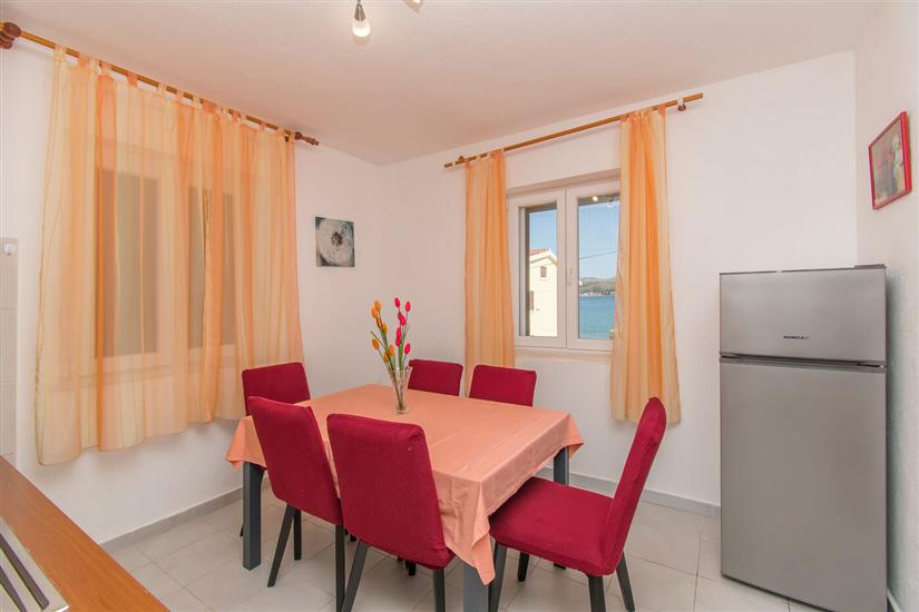 Apartment A1, for 6 persons