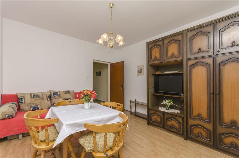 Apartment A2, for 4 persons