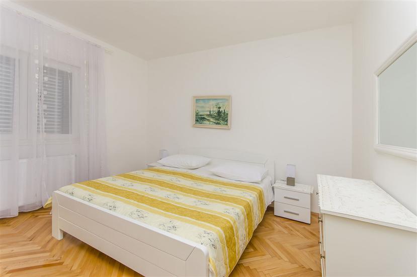 Apartment A1, for 6 persons