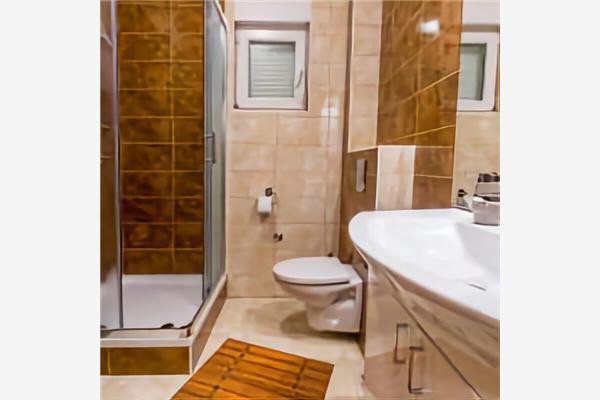 Apartment A1, for 6 persons