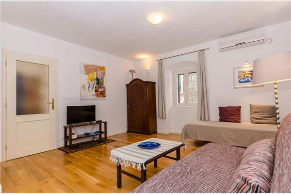 Apartment A1, for 3 persons