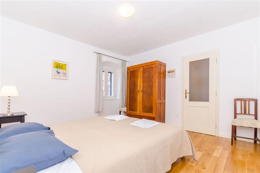 Apartment A1, for 3 persons