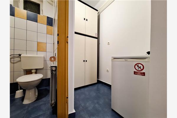 Room S1, for 2 persons