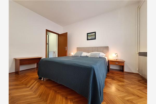 Room S3, for 2 persons