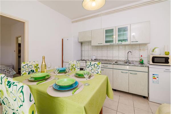 Apartment A1, for 4 persons