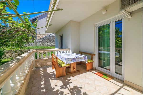 Apartment A1, for 4 persons