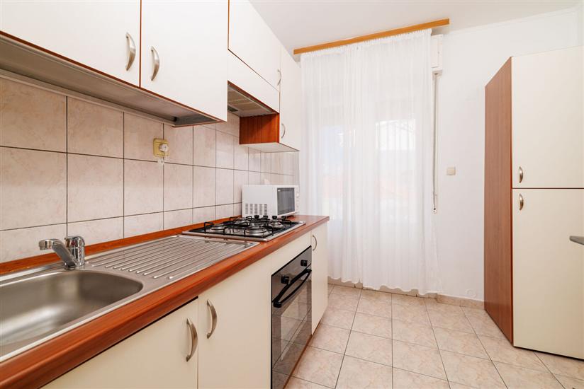 Apartment A2, for 4 persons