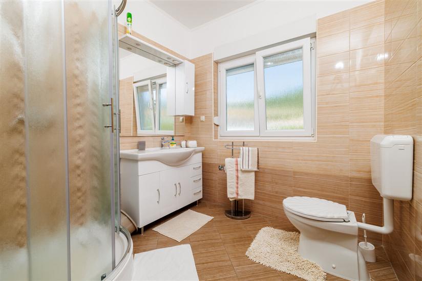 Apartment A2, for 4 persons