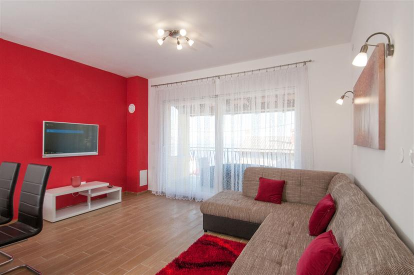 Apartment A1, for 6 persons