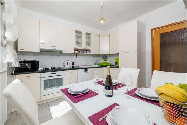 Apartman A1, na 6 osebe