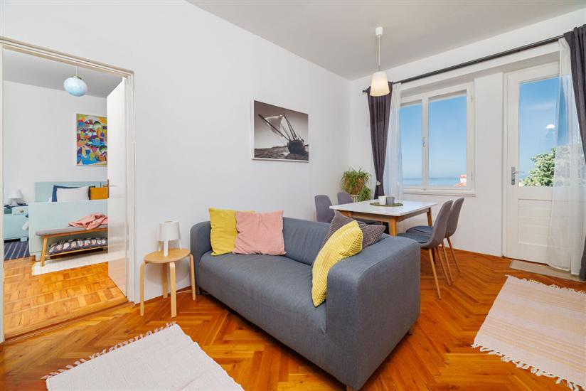 Apartment A1, for 5 persons