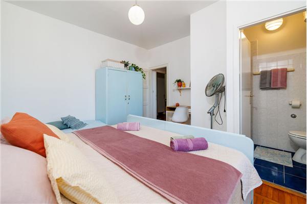 Apartment A1, for 5 persons