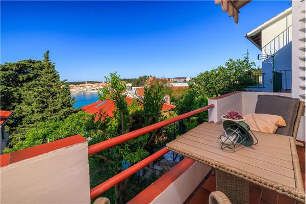 Apartment A1, for 5 persons