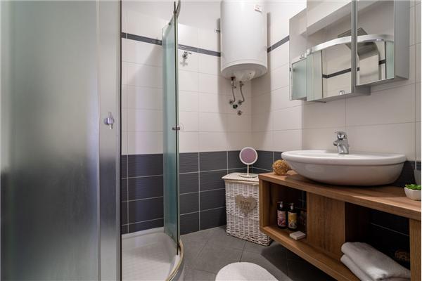 Apartment A2, for 3 persons