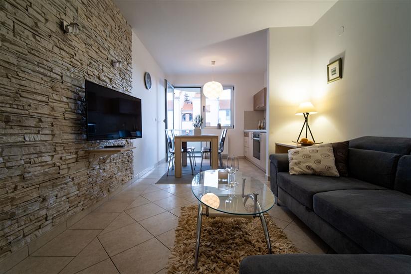 Apartment A2, for 3 persons