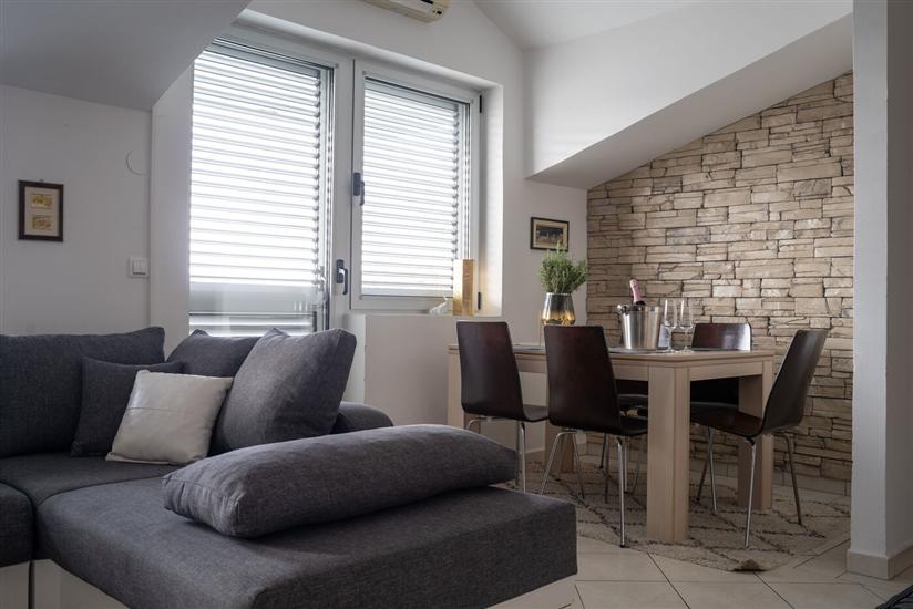 Apartment A6, for 4 persons