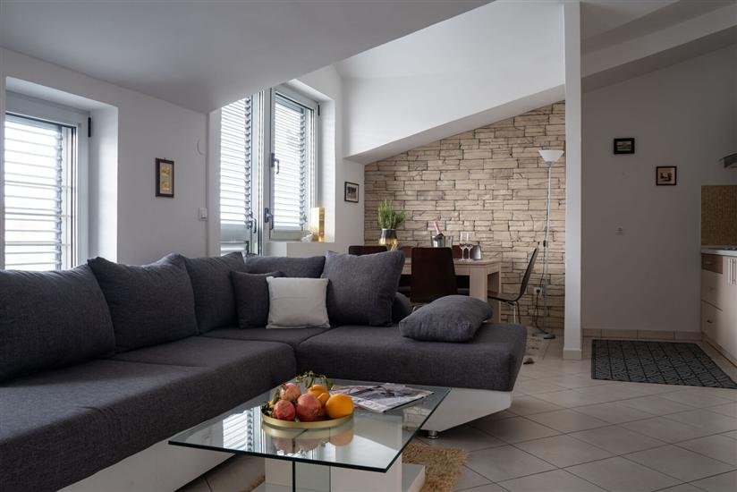 Apartment A6, for 4 persons