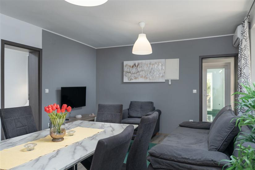 House K1, for 8 persons