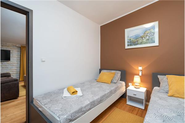 House K1, for 8 persons