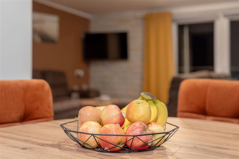 House K1, for 8 persons