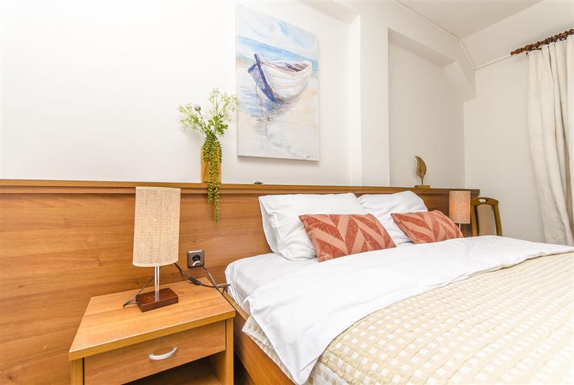 Room S31, for 2 persons