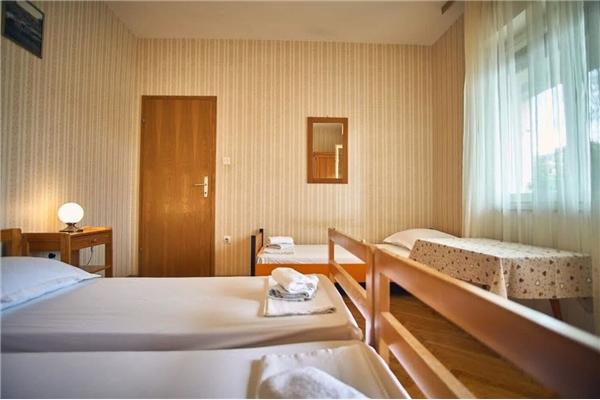 Apartment A1, for 9 persons