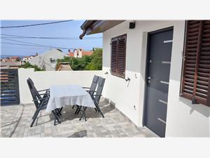 Apartmaj TORA Mali Losinj - otok Losinj, Kvadratura 35,00 m2, Oddaljenost od centra 700 m
