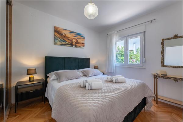 Apartment A1, for 5 persons