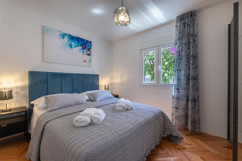 Apartment A1, for 5 persons