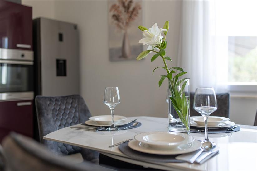 Apartment A1, for 5 persons