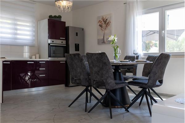 Apartment A1, for 5 persons