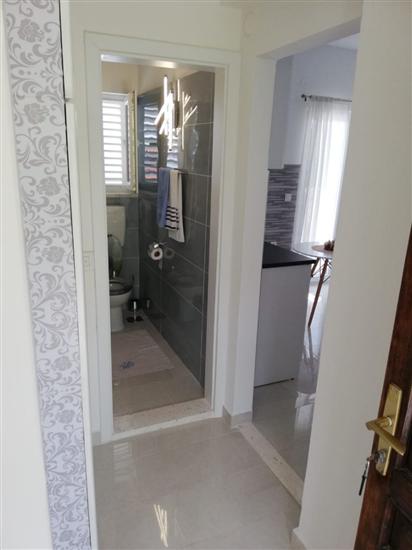 Apartment A2, for 3 persons