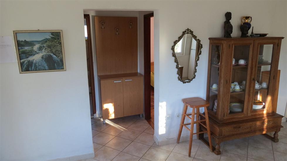 Apartment A2, for 5 persons