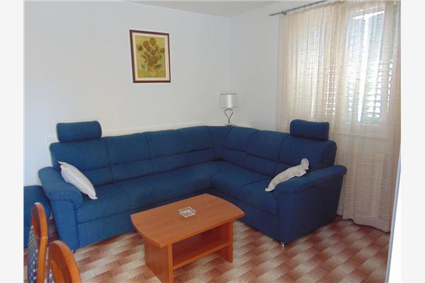 Apartment A1, for 6 persons
