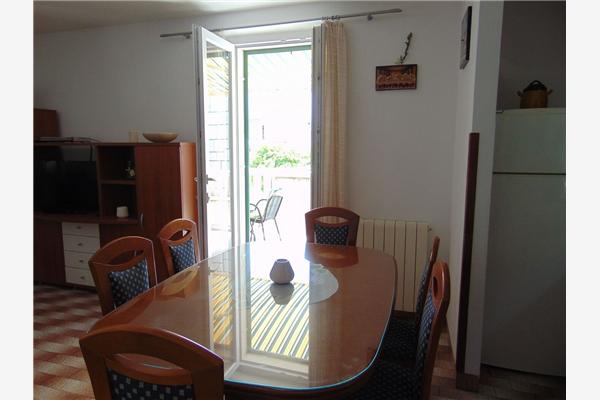 Apartment A1, for 6 persons