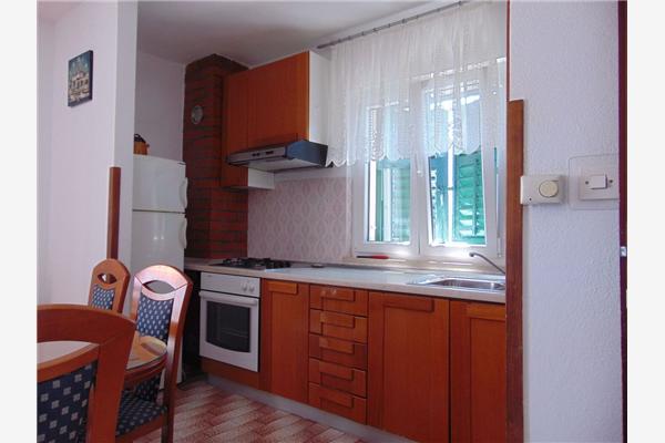 Apartment A1, for 6 persons