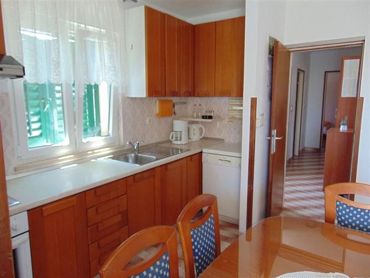 Apartment A1, for 6 persons
