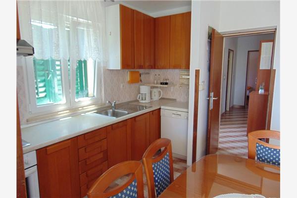 Apartment A1, for 6 persons