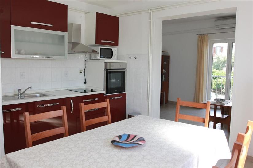 Apartment A1, for 6 persons