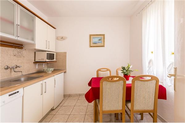 Apartment A1, for 4 persons
