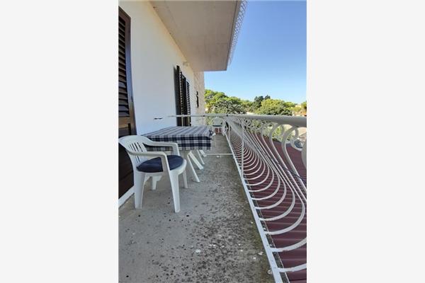 Apartment A1, for 5 persons